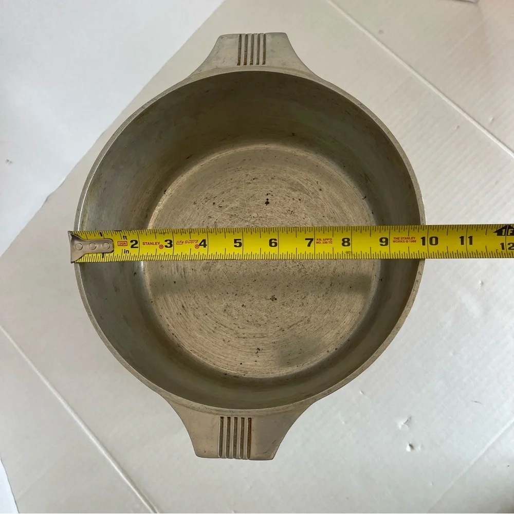 Vintage Wagner Ware Magnalite 4248-P Round Dutch Oven 5qt Stock Pot - No Lid